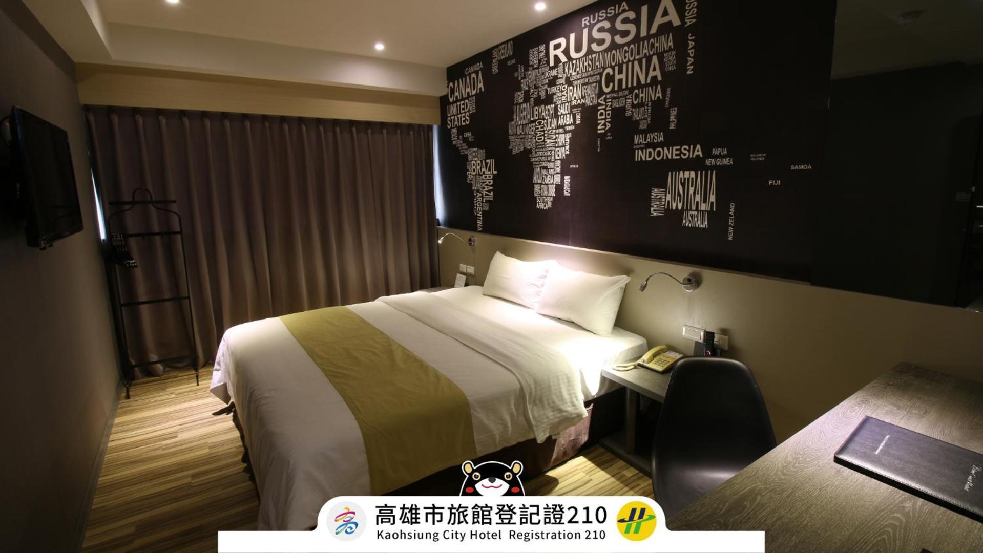 Blue Coast Hotel Kaohsiung Exterior photo
