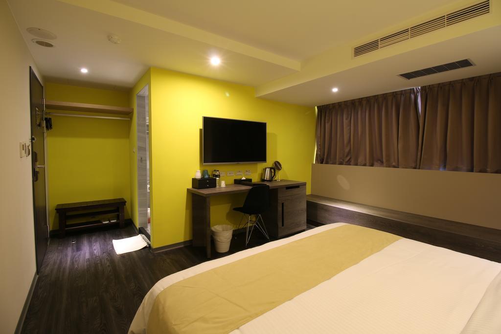 Blue Coast Hotel Kaohsiung Exterior photo